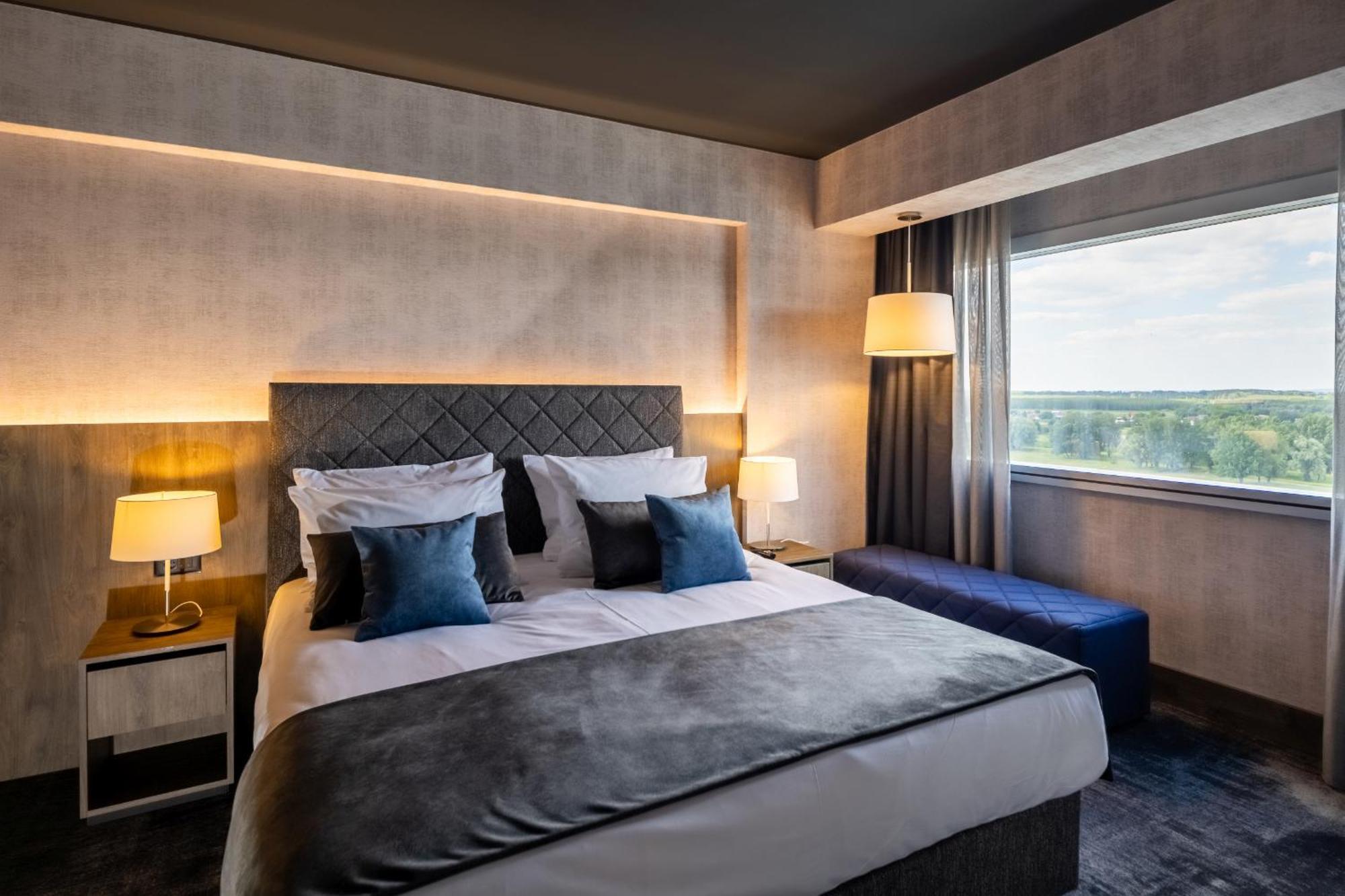 Hotel 오시예크 외부 사진