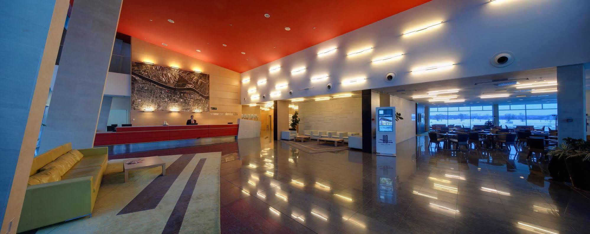 Hotel 오시예크 외부 사진